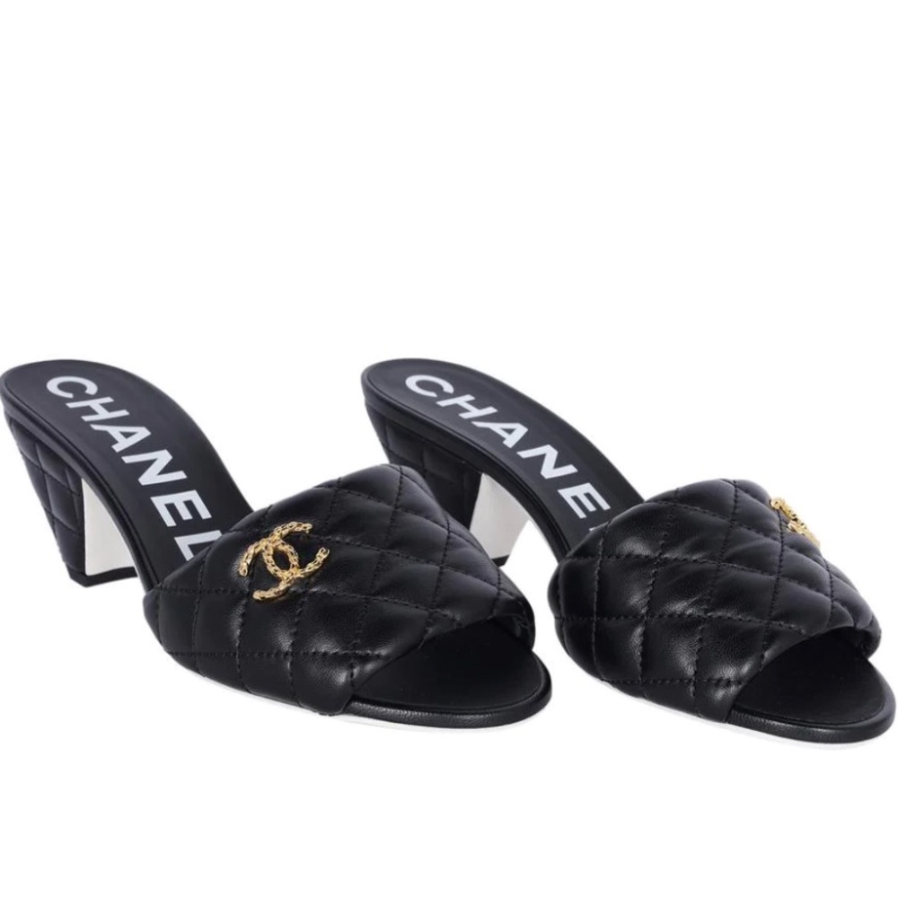 CHANEL Mules Sandals | Quilted Black Leather | Gold CC | Size 37 7 6.5 | Rare |